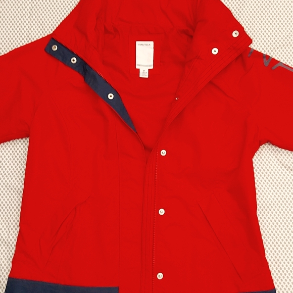 Waterproof red jacket - Picture 5 of 6